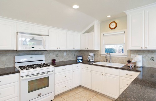 Oceano House | 2330 Paso Robles in Oceano