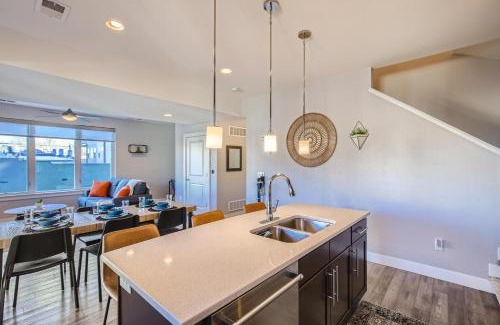 Jefferson Park House | 2332 N Clay Street Unit #3