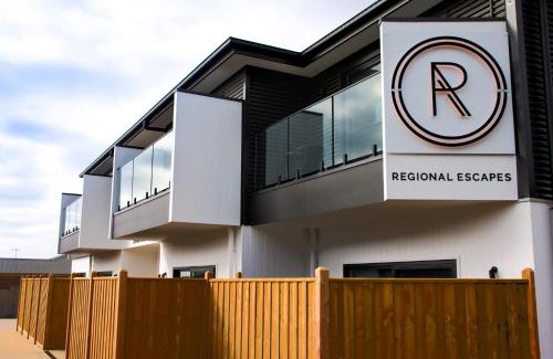 Belmont Apartment | 239 High by Regional Escapes