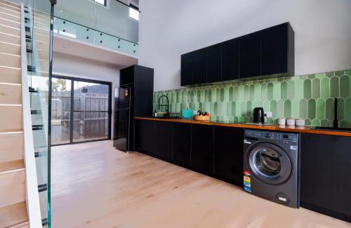 Belmont Apartment | 239 High by Regional Escapes