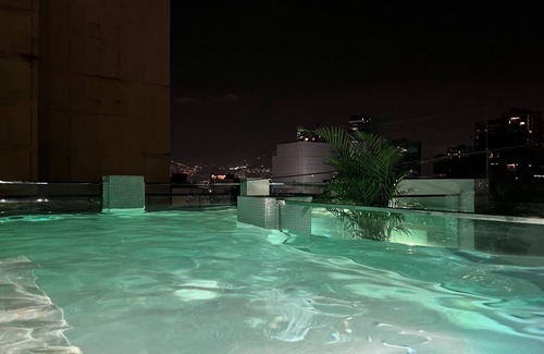 Zona Rosa House | 23BR LUXURY PARQUE LLERAS VILLA 3 POOLS