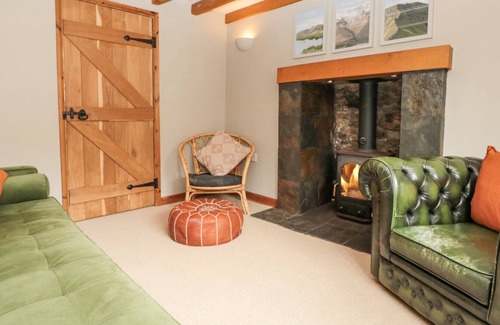 Scarborough House | 24 HALL GARTH LANE, family friendly, with open fire in West Ayton