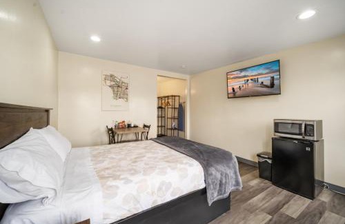 Park Mesa Heights Hotel | 24 Hours Motel