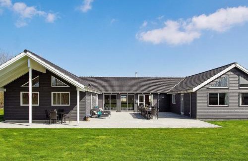 Olpenitz House | 24 person holiday home in Hasselberg