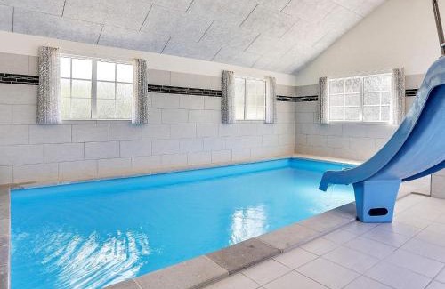 Blavand House | 24 person holiday home in Blåvand