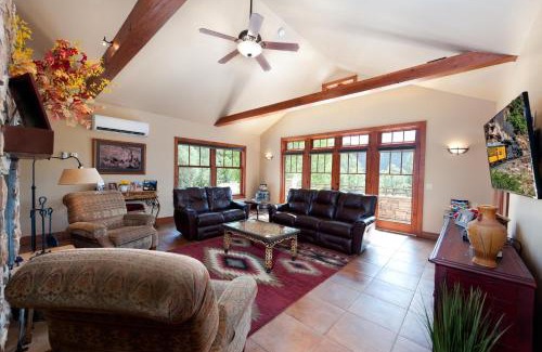 Hermosa House | 240 County Road 201