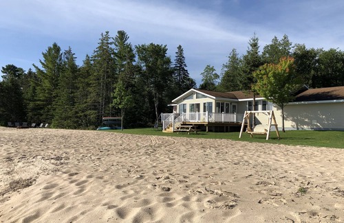 Millersburg House | 240 Feet of Private Sandy Lake Huron Beach!