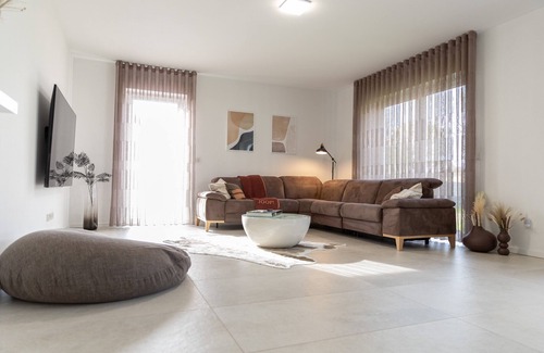Otterberg House | 240m² Ferienhaus 1-8 Personen Raum Kaiserslautern