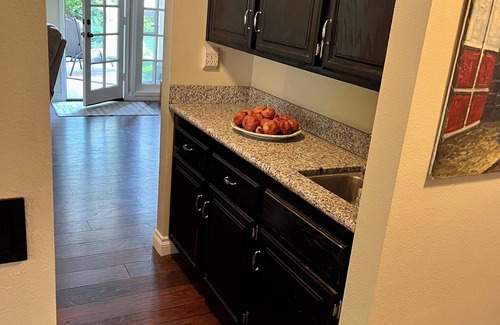 Newhall House | 24517 Thistle Ct Newhall, CA 91321