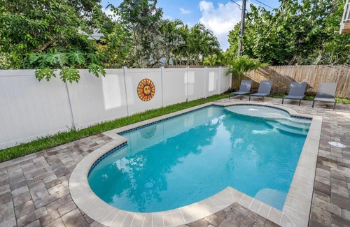 Fort Myers Beach House | 246 Delmar Ave by Coastal Vacation Properties