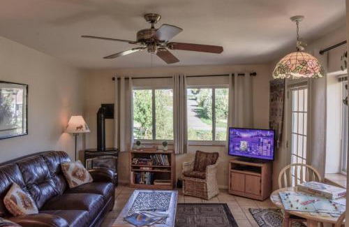 Pagosa Springs House | 249 1st Street (Lower House)
