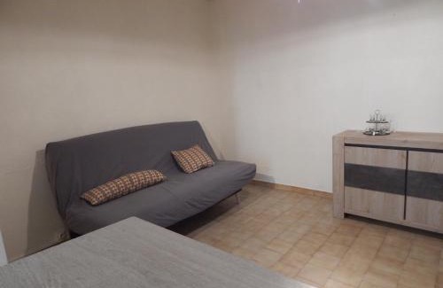 Coursan Apartment | 25 F Mistral 1 er G