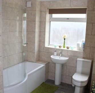 Stratford Apartment | 25 Idmiston Road