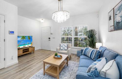 Sabal Harbour House | 25 Min to Ana Maria Island, Heated Pool, 3 min to Shooping Center, New furniture