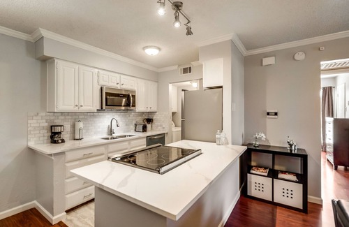 Irving Apartment | 25% OFF 1BD Condo, HWY161/183, DFW South I52