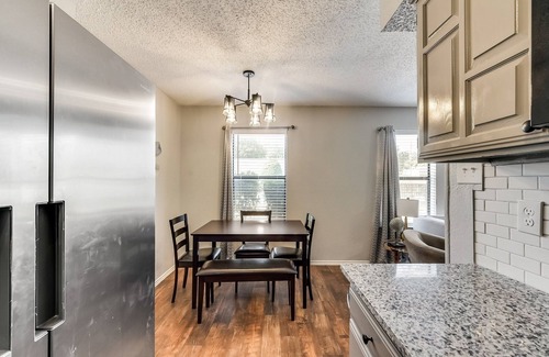 Irving Apartment | 25% OFF 1BD condo, Pool, DFW Hwy 183/360 - Irving - I45