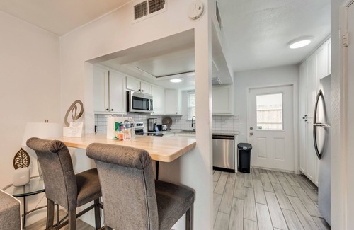 Irving Apartment | 25% OFF 1st Flr Lux 1BD, HWY161/183 - DFW South Irving - I69