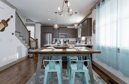East Nashville House | 25% Off Aug! Great Location, 3 Miles To Broadway