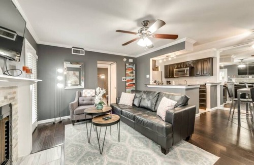 Irving Apartment | 25% OFF I40 - 1BD Condo, Pool, HWYS 161/183 - DFW South Irving
