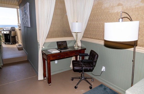 Laguna Beach Cottage | 25% off; THE Best Village Location; Beach close/ocean views. Walk Everywhere.
