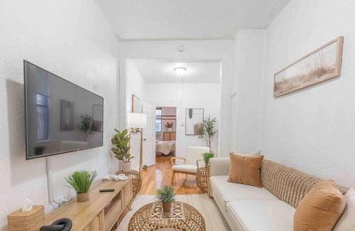 Hoboken Apartment | 25 Percent OFF Spring Special Book Cozy King Bed Now!