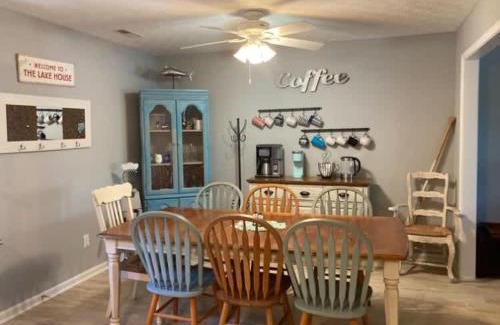 Leesburg House | 25 Sweet Serenity