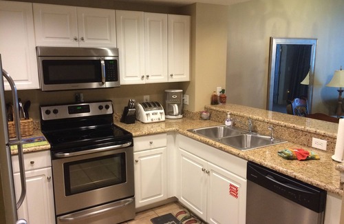 Long Beach Condo | 250+ 5star reviews! Looking for snowbirds! BREATHTAKING views 14th floor balcony