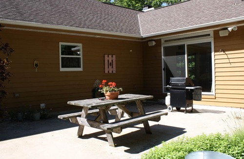 Ellison Bay House | 2500 sq ft open floor plan short walk to water!