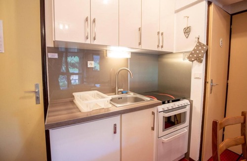 Villarodin-Bourget Apartment | 250m from ski slopes, Ground floor, terrace, parking, tv, 30m², La Norma