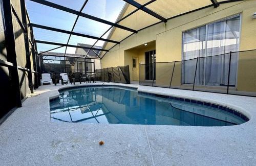 Sunset Ridge Villa | 258 Sunset themed retreat- Sleeps 10
