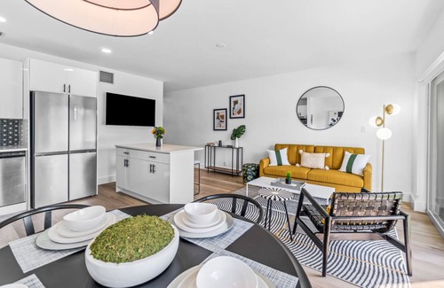 Deerfield Beach Apartment | 261 #1 Managed By Brampton Park