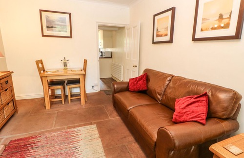 Appleby-in-Westmorland Cottage | 27 BONGATE, pet friendly, with open fire in Appleby-In-Westmorland