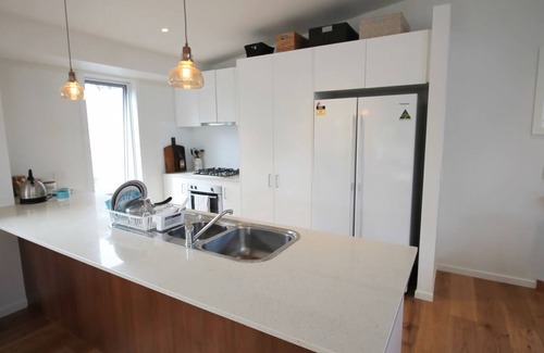 Sandy Point House | 27 Ennisvale Ave Sandy Point