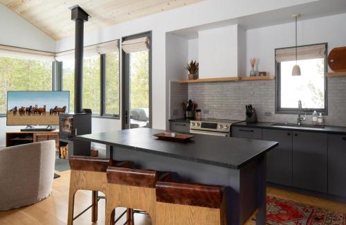 Big Sky House | 27 Lake Cabin by Moonlight Basin Lodging