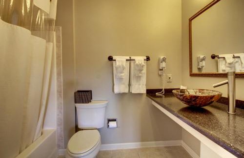 Dahlonega Hotel | 27 on Park Boutique Hotel & Venue
