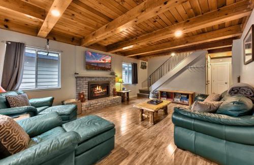 Christmas Valley Ski Chalet | 2782B Tahoe River Chalet