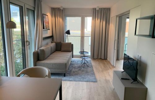 Gallus Apartment | 279 Expositon Center Galluswarte Main train station