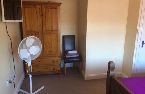 Palmers Green House | 287 Green Lanes