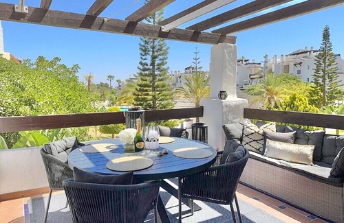 San Pedro de Alcantara Apartment | 29 - Las Adelfas Modern 2 bed