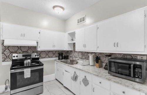 Birmingham House | 29th Street Ensley Heights Hideaway 1