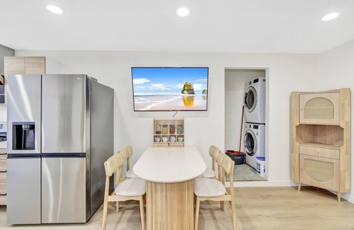 Rosemead House | 2B2B/Free Tesla Charging/Free Parking/Quiet