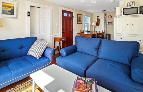 North Truro Cottage | 2BD Bayfront Cottage-Water Views, Direct Beach Access, A/C, Exclusive Use Outdoor Space
