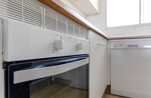 Wamberal Apartment | 2BDR Beachside Bliss in Wamberal