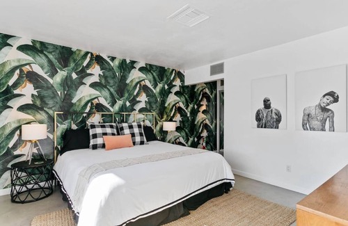 Warm Sands Hotel | 2BDR Suite, Boutique Hotel w/Pool, Spa, & Firepit