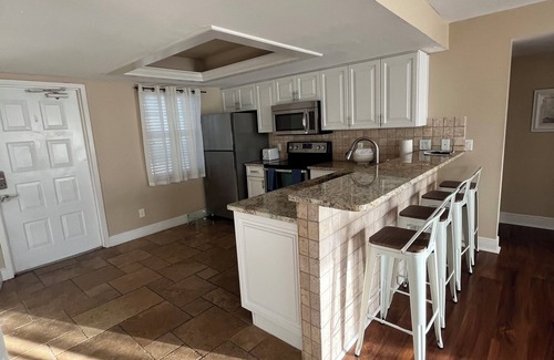 Pelican Condo | 🌞2bdrm2bathrm Luxury condo-Superb SW CapeCoral STEPS from CapeHarbour Marina🌞