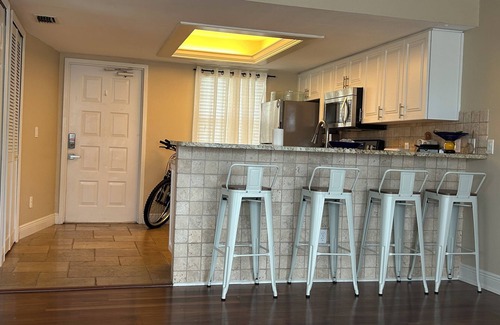 Pelican Condo | 🌞2bdrm2bathrm Luxury condo-Superb SW CapeCoral STEPS from CapeHarbour Marina🌞