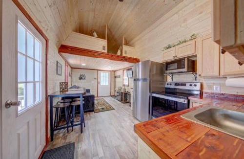 Hayesville House | 2bed 1bath Cabin with Mountain View, Hot Tub and grilling deck