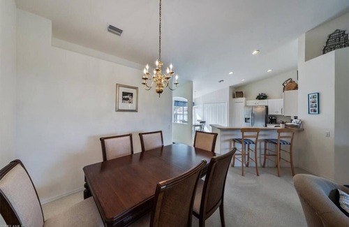 Bonita Springs Condo | 2bed/2 bath Condo with Stunning Lake & Golf Views