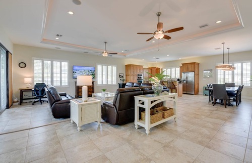 Summerland Key House | 2bed/2bath Summerland Key Canal front perfection with pool