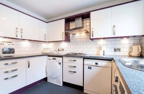 Prestonpans House | 2Bed House-Free Parking